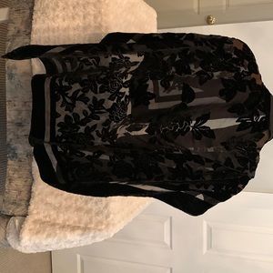 Black scarf square burnout